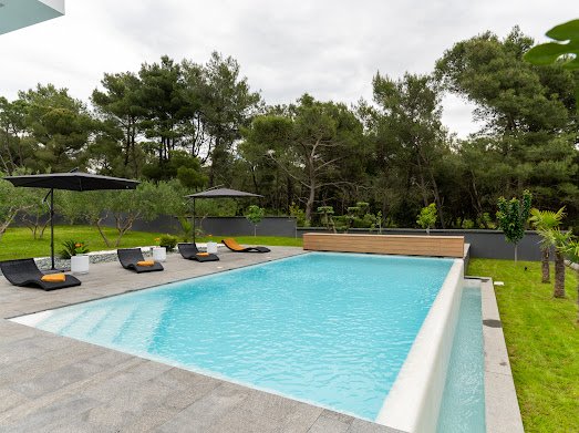 orca-pools-zadar-izgradnja-bazena-preljevni-bazen